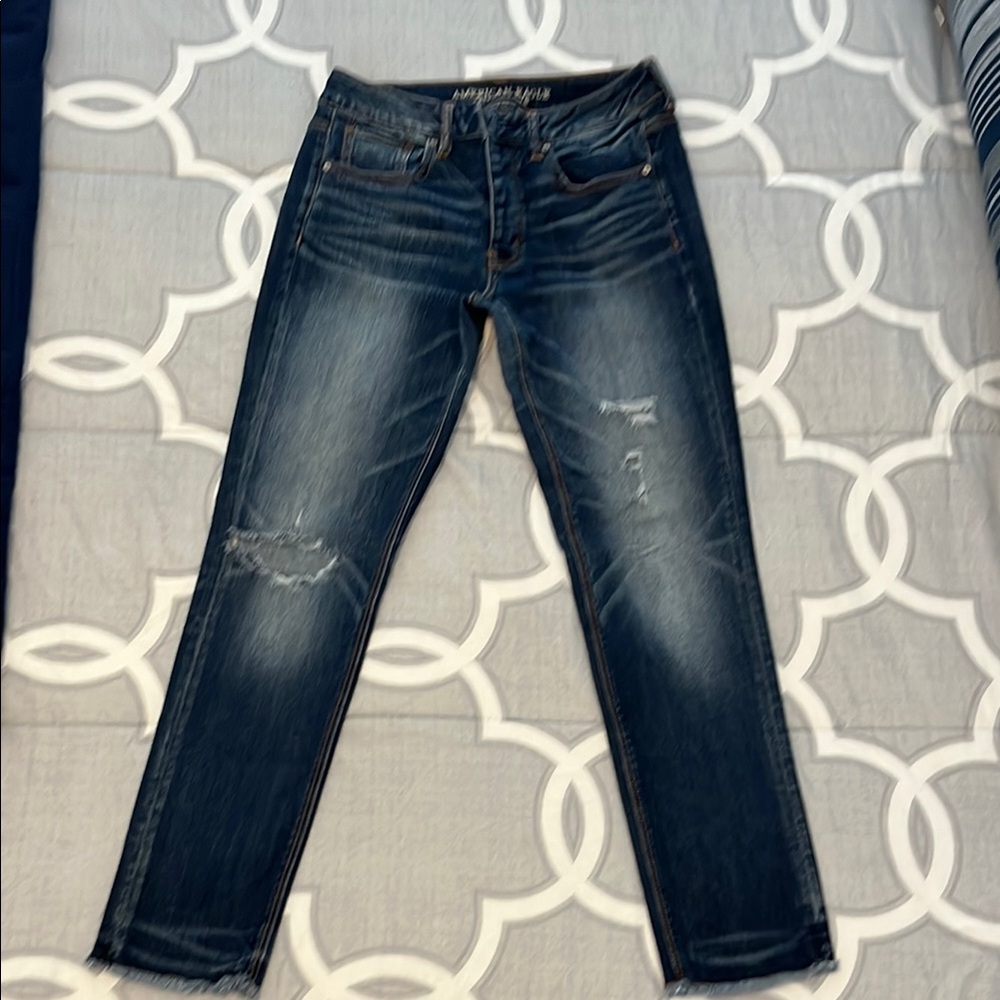 American Eagle Outfitters Blue Slim Jeans Vintage Distressed Jesns